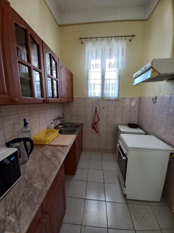 Апартаменты Via Tokaj Vendeghaz Шаторальяуйхей Экстерьер фото