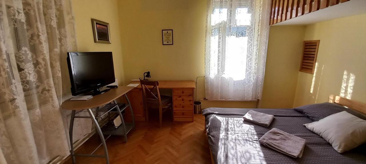 Апартаменты Via Tokaj Vendeghaz Шаторальяуйхей Экстерьер фото